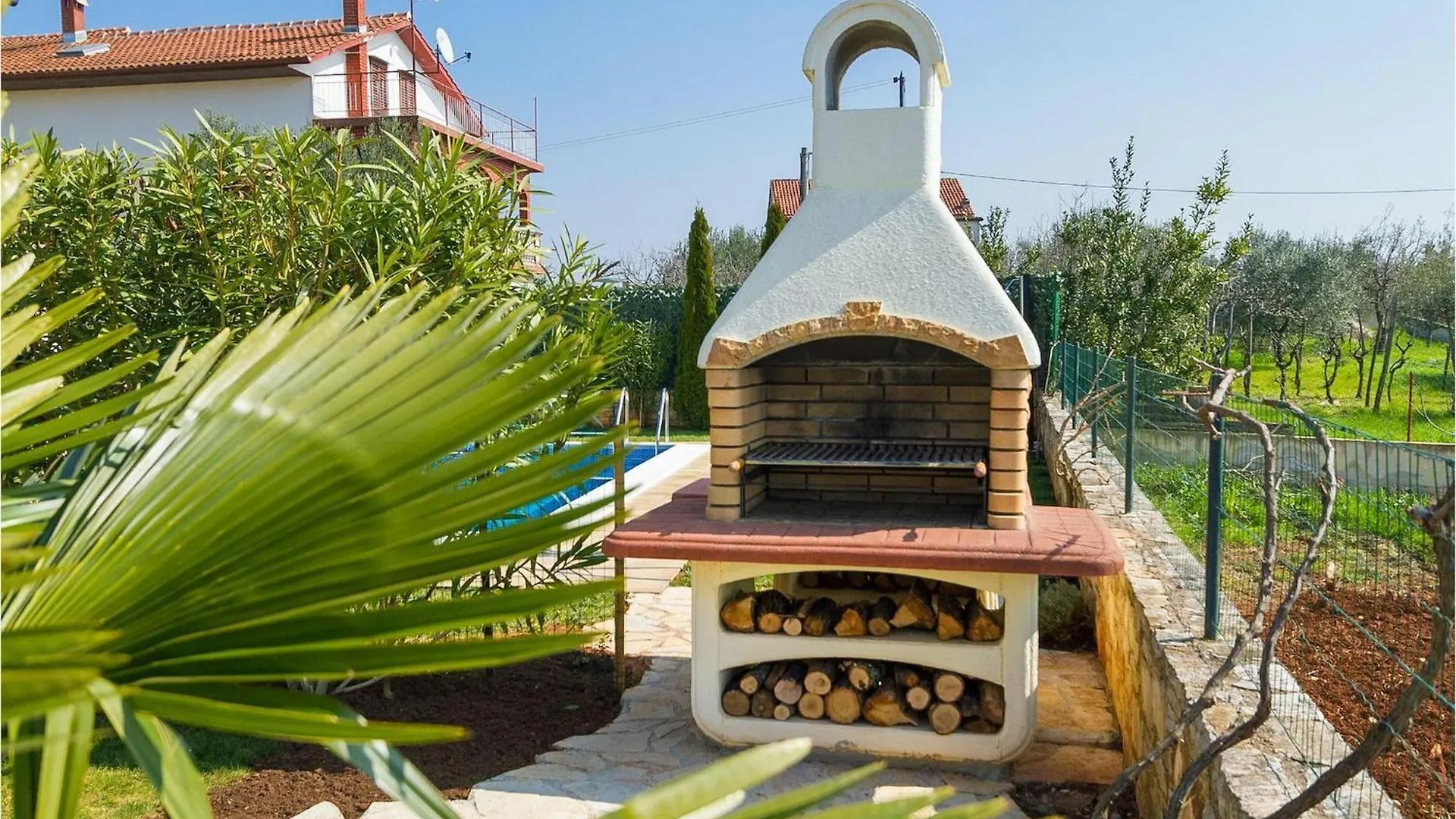 Villa Girasole Porec 0*,
